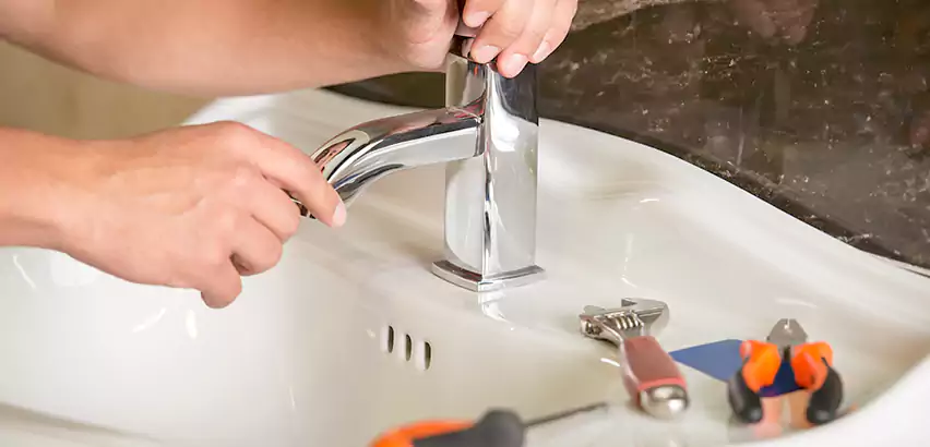 Bathtub Faucet Replacement in Pacific Grove